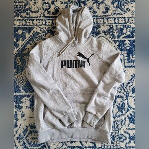 Puma ladies hoodie size med